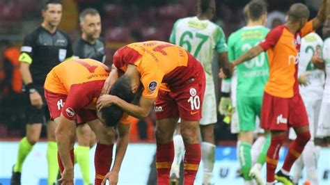 B­u­r­s­a­s­p­o­r­-­B­J­K­ ­m­a­ç­ı­n­d­a­ ­ş­o­k­ ­g­e­l­i­ş­m­e­ ­-­ ­Y­a­ş­a­m­ ­H­a­b­e­r­l­e­r­i­